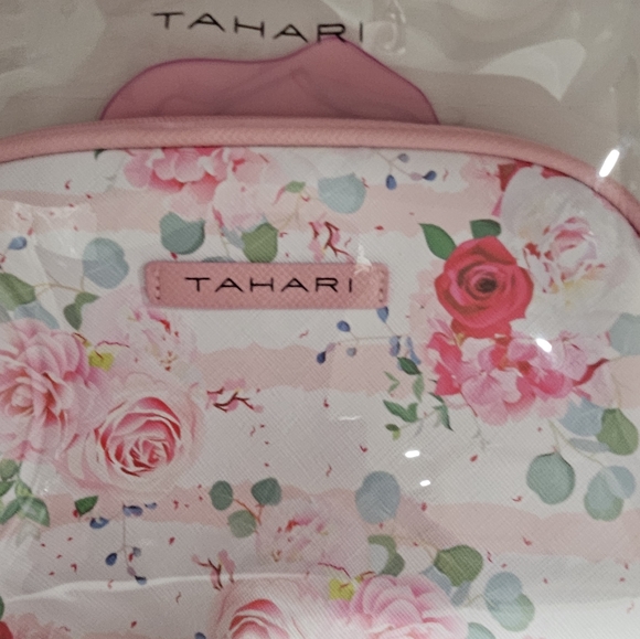Tahari travel cosmetic bag set new - Picture 5 of 12